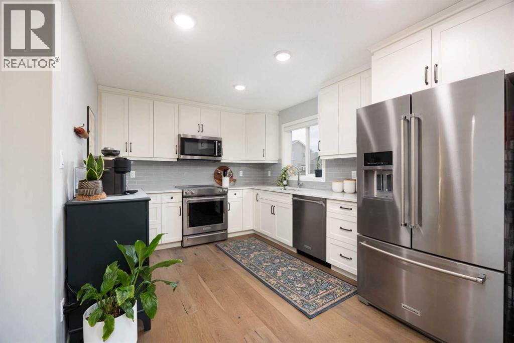 120 Warren Way, Fort McMurray
