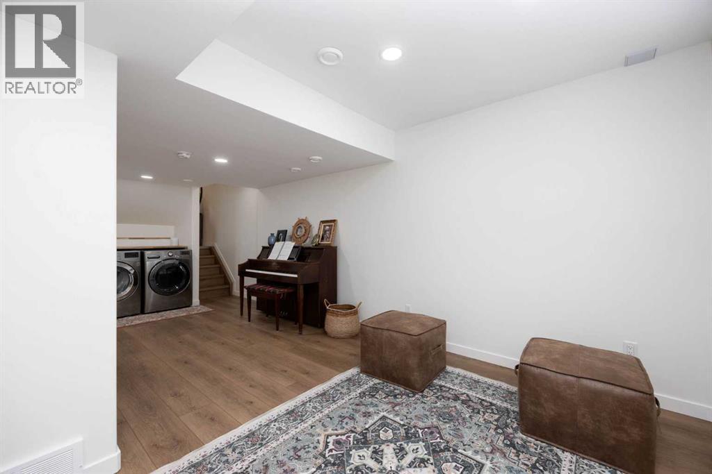 120 Warren Way, Fort McMurray
