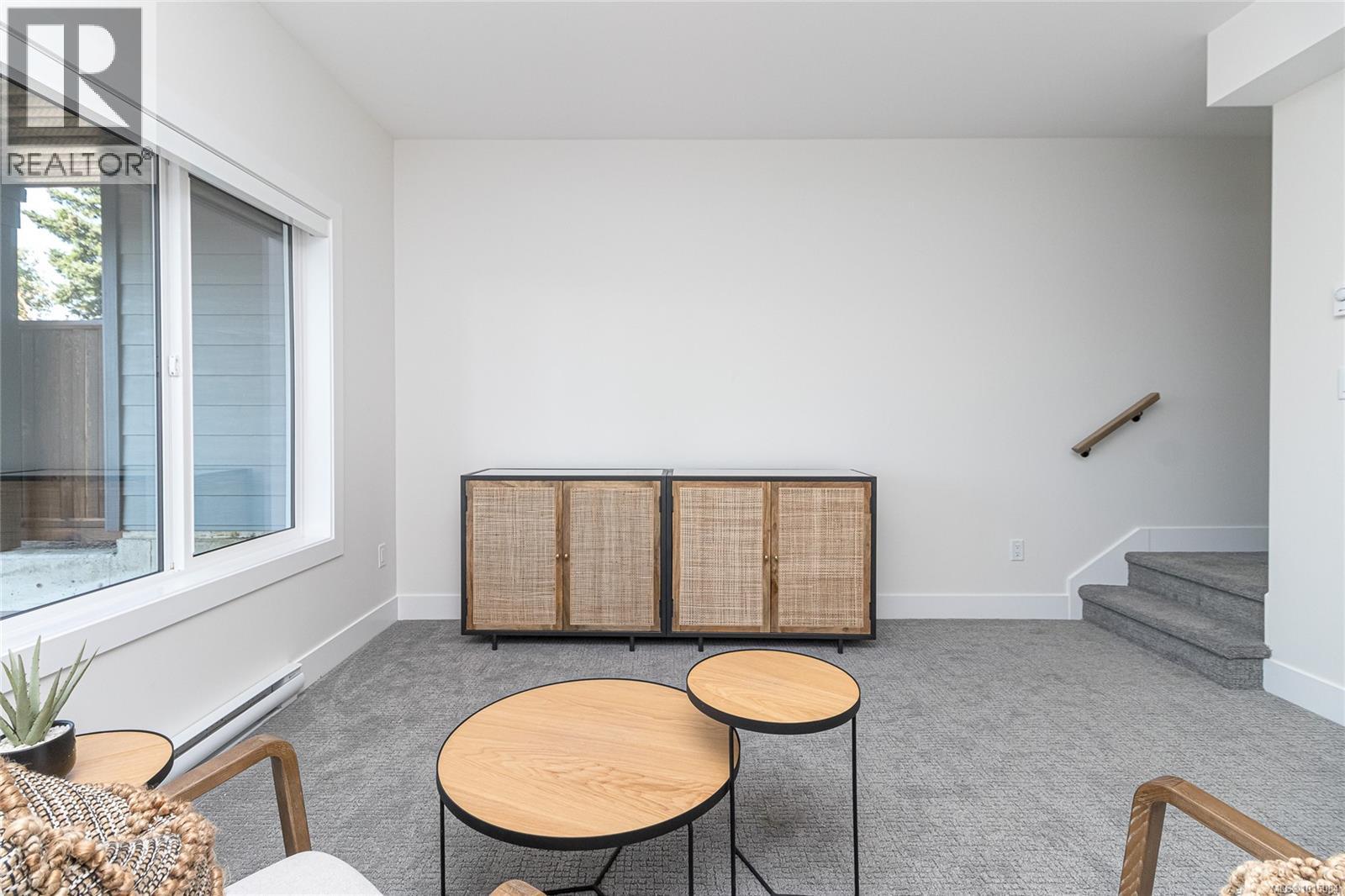 1444 Dolomite Ridge, Langford
