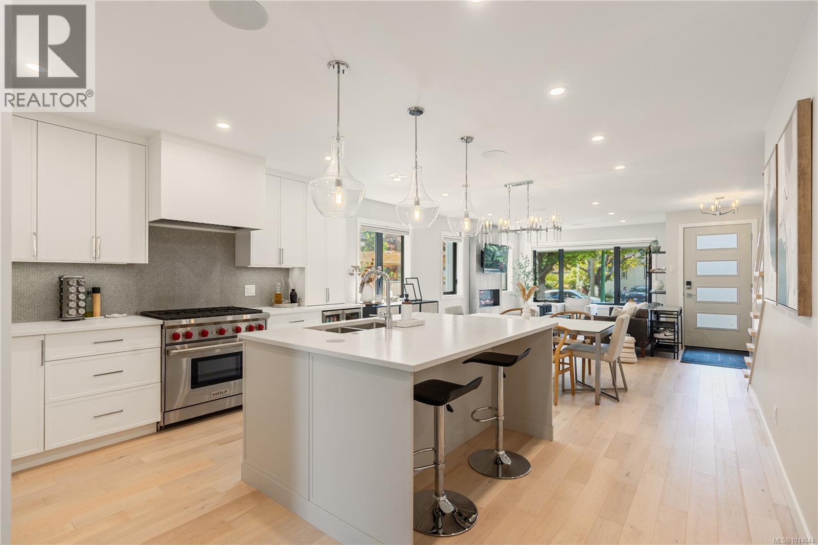 2268 Windsor Rd, Oak Bay