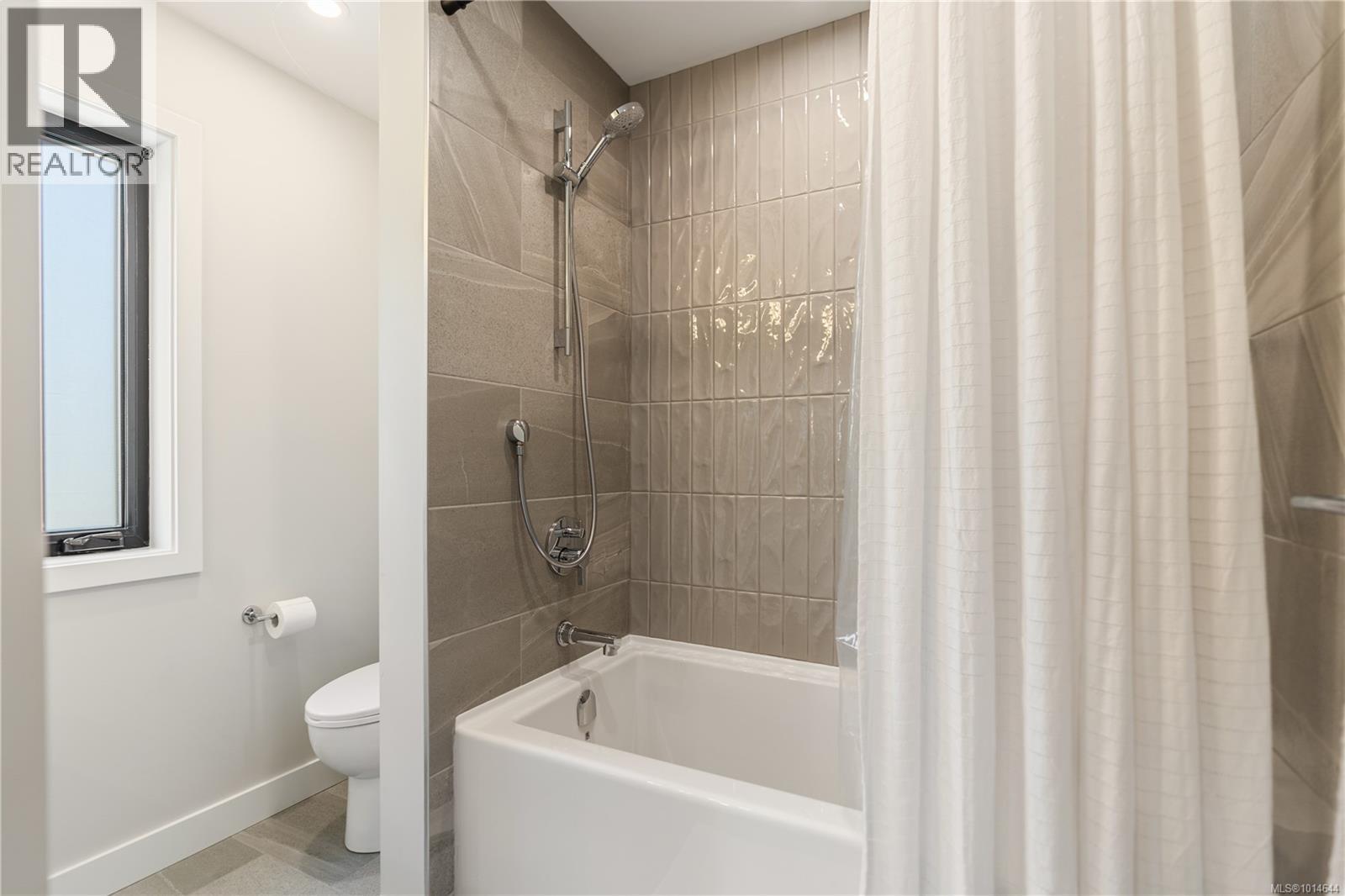 2268 Windsor Rd, Oak Bay