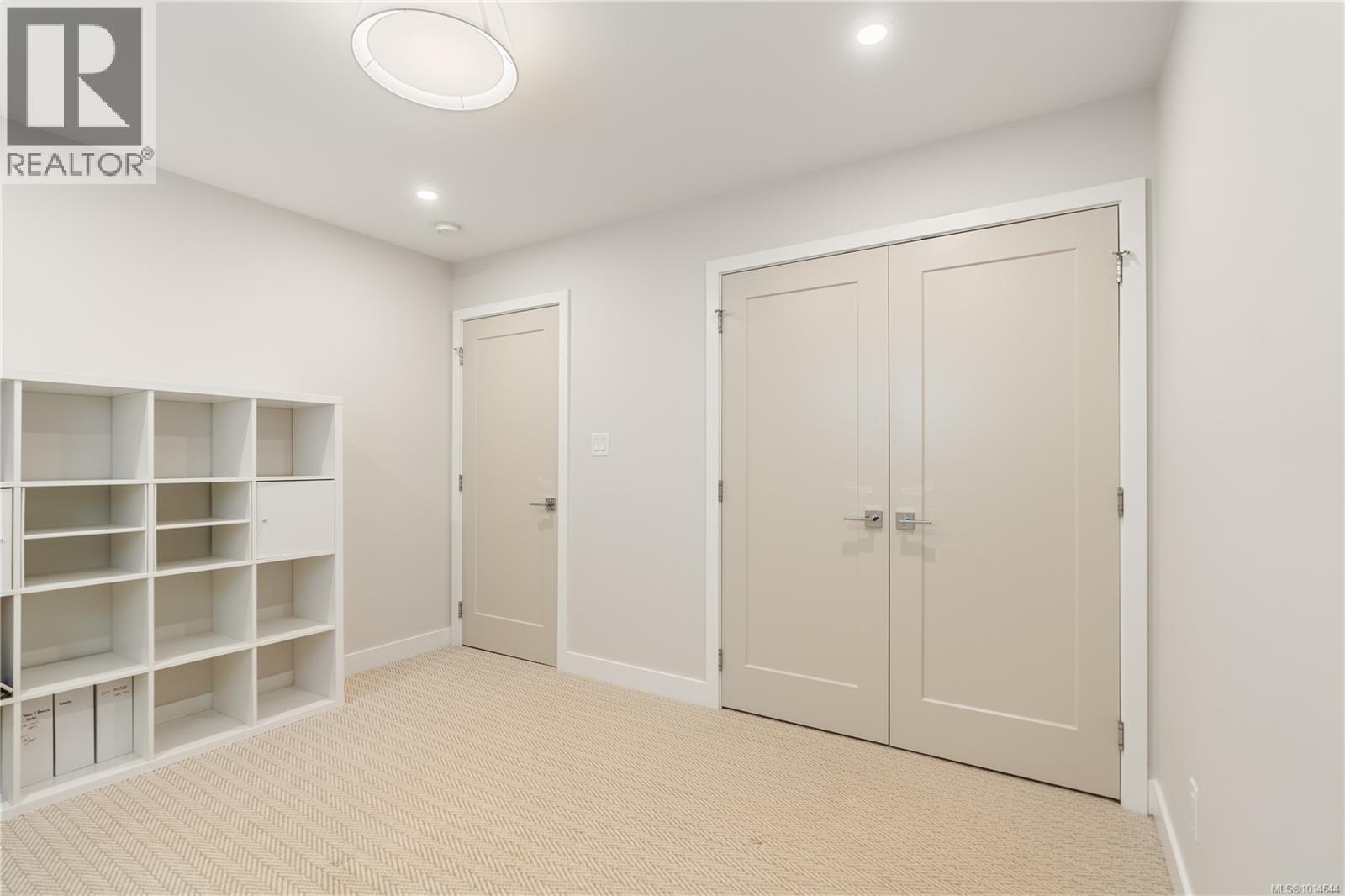 2268 Windsor Rd, Oak Bay