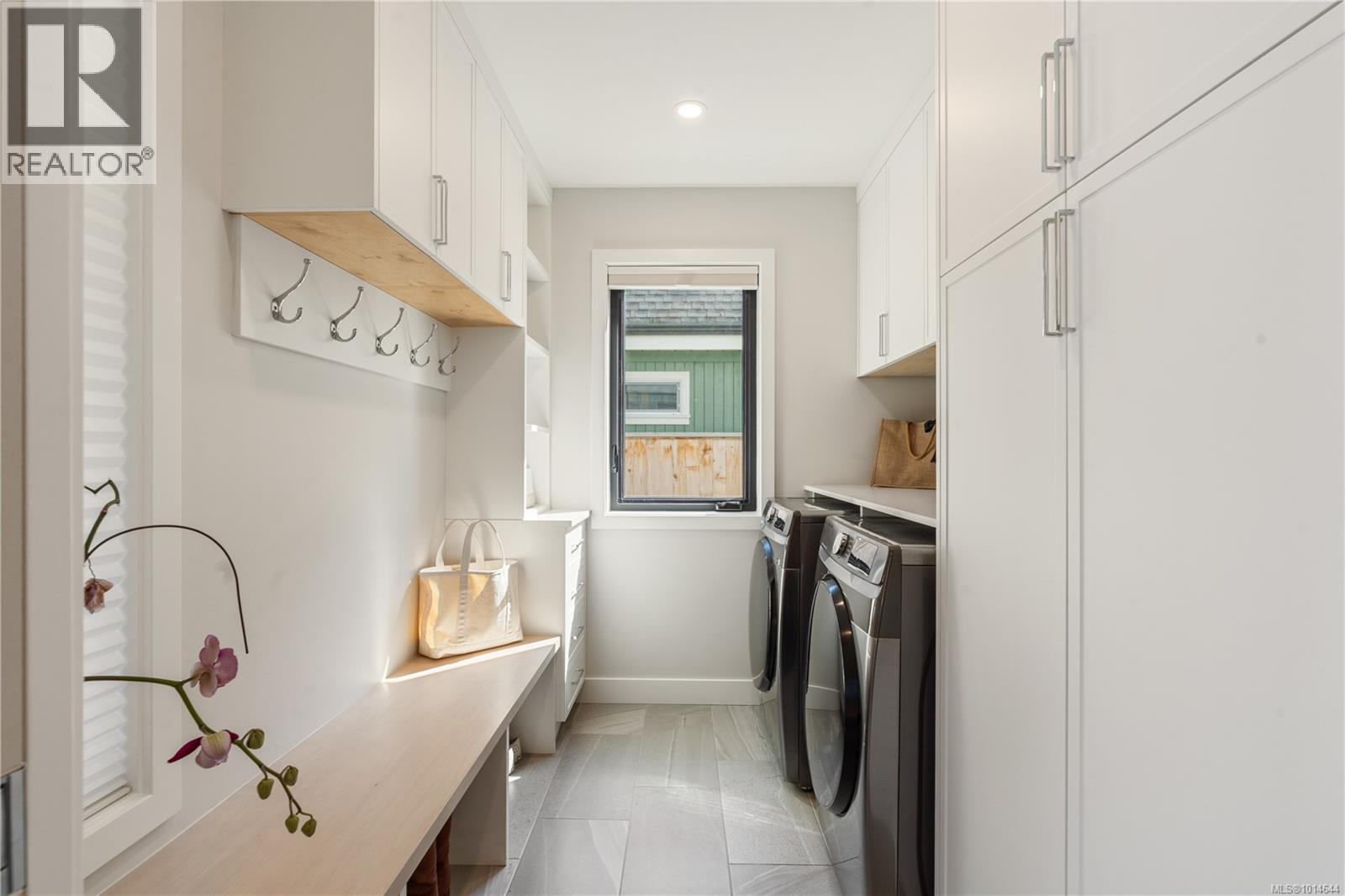 2268 Windsor Rd, Oak Bay