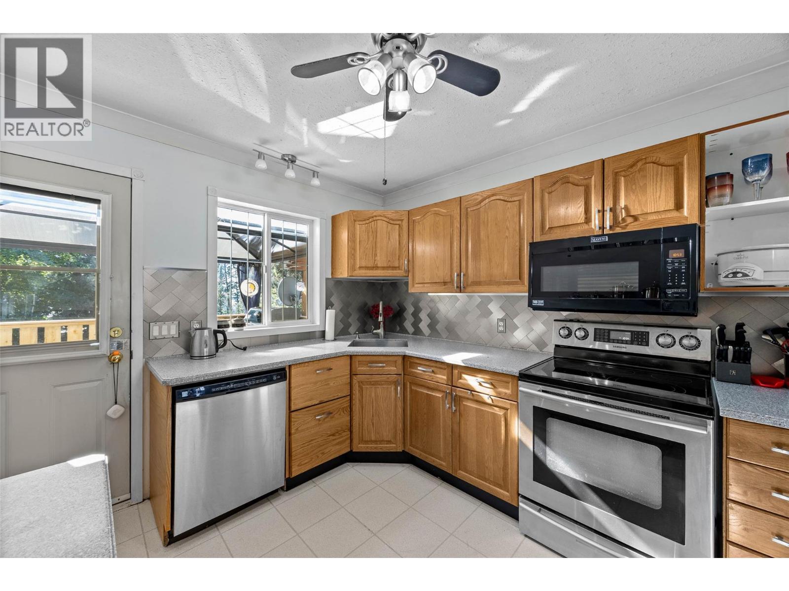 320 Linden Road, Logan Lake