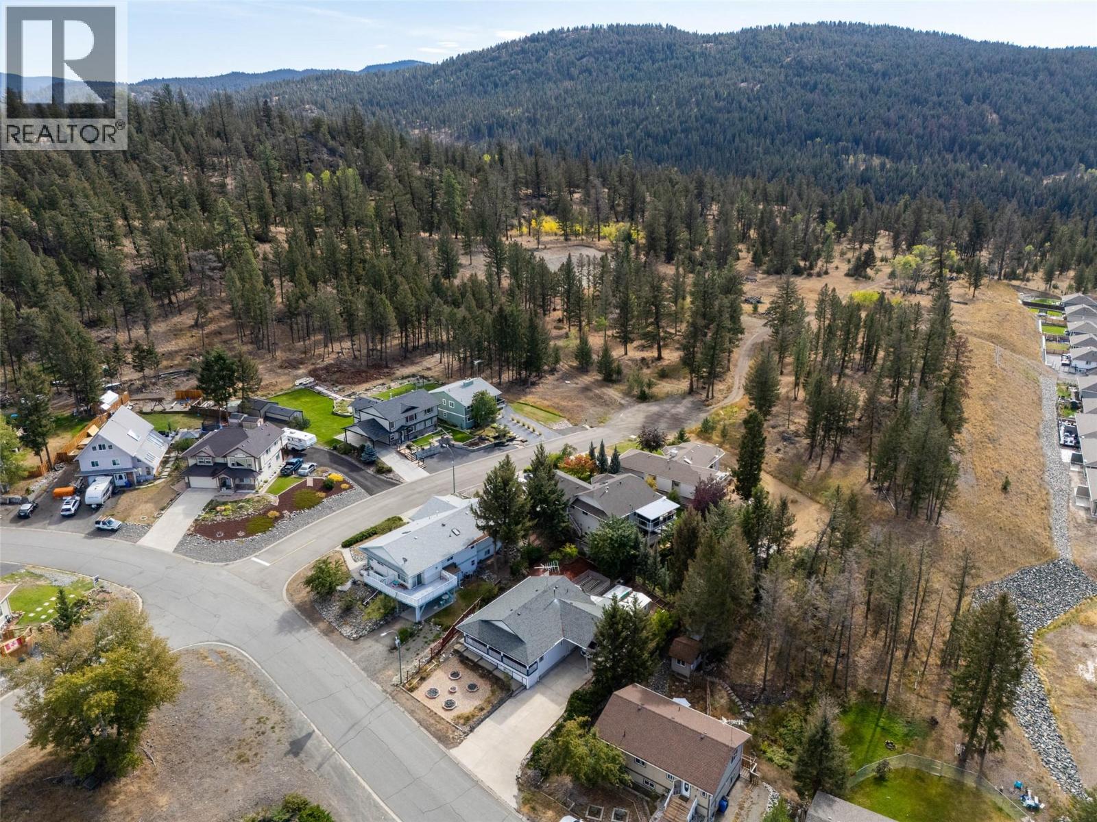 320 Linden Road, Logan Lake