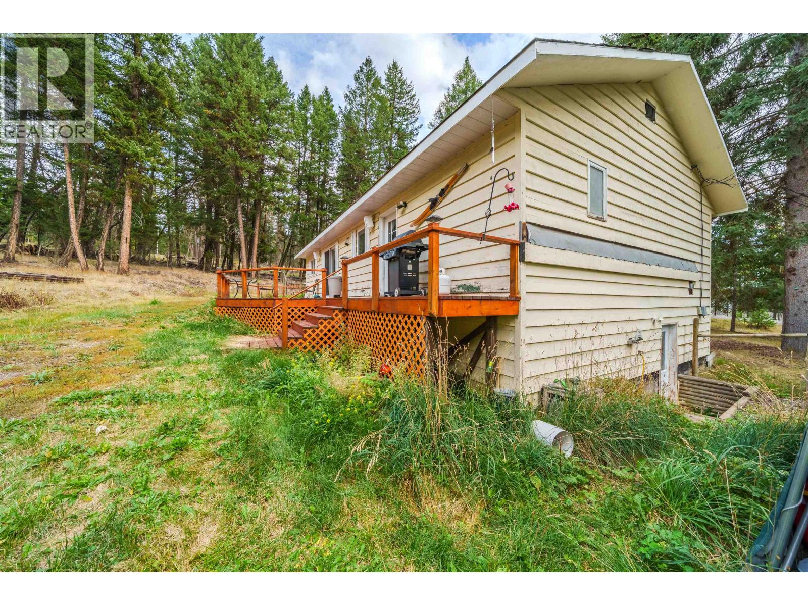 6135 RANCHETTE ROAD, Horse Lake