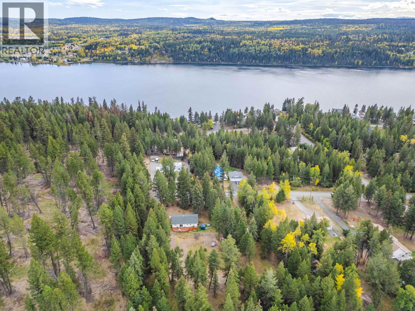 6135 RANCHETTE ROAD, Horse Lake