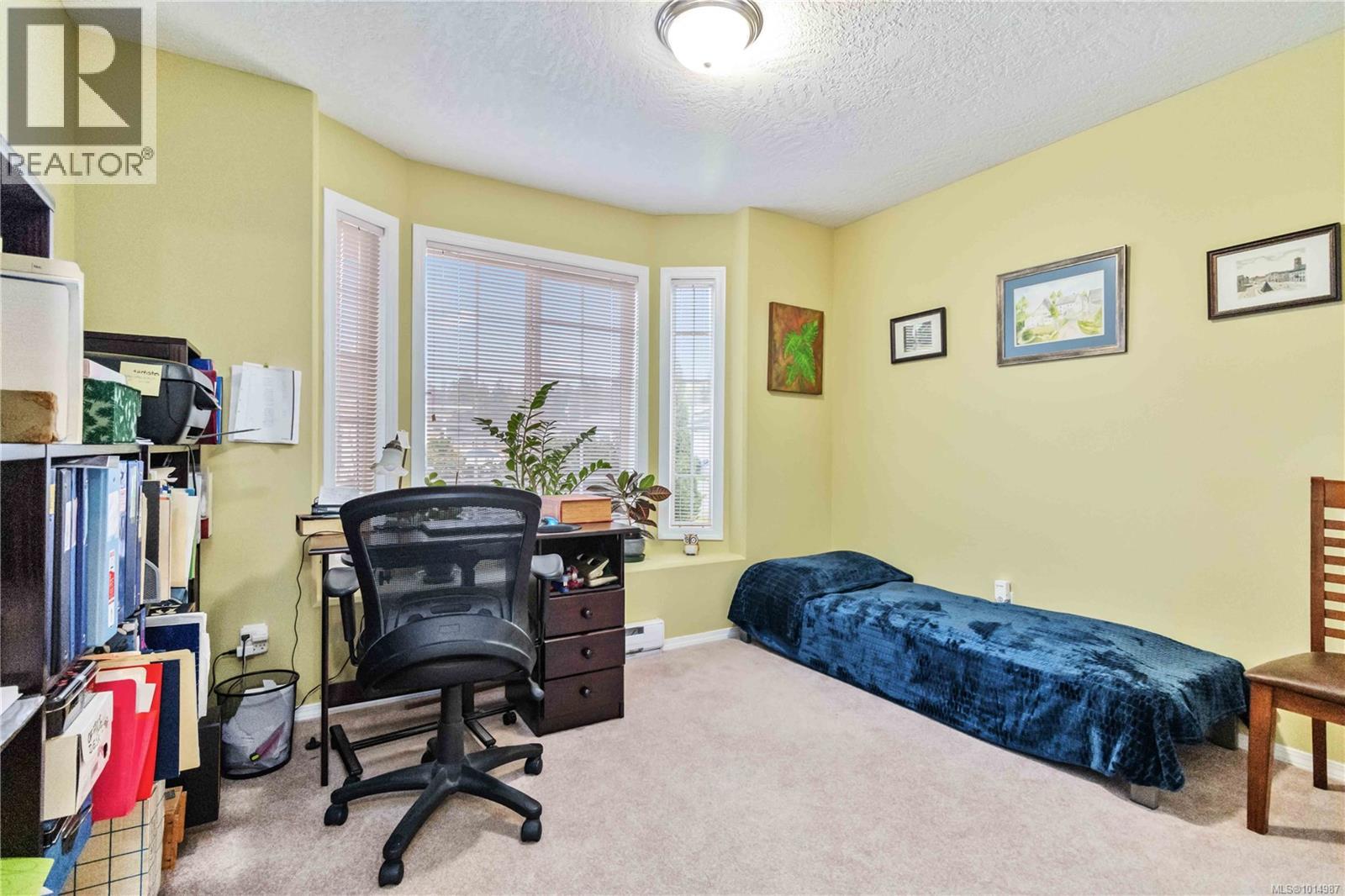 69 7570 Tetayut Road, Central Saanich