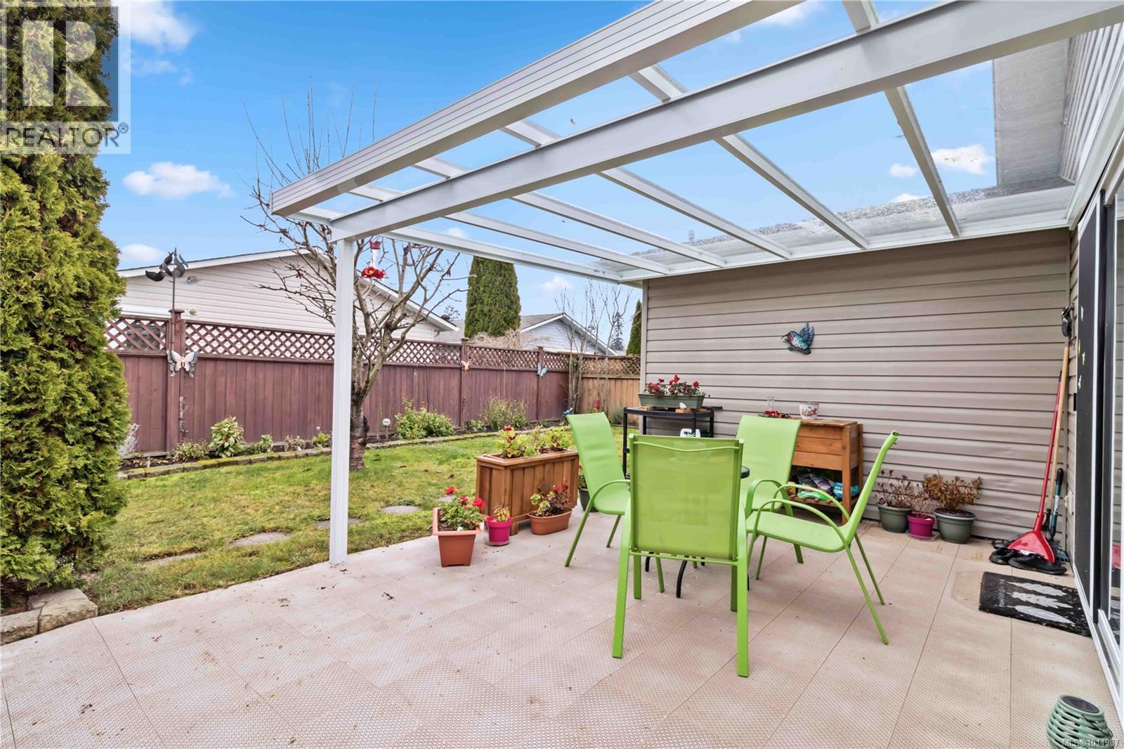 69 7570 Tetayut Road, Central Saanich