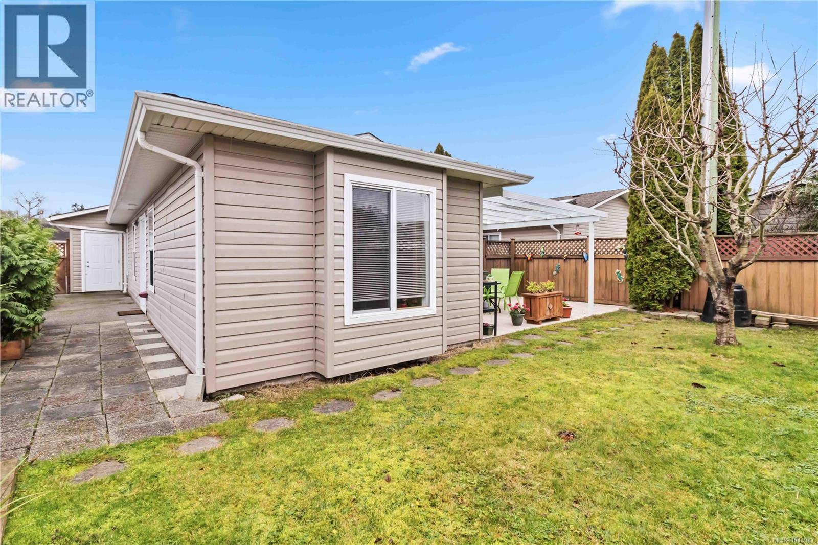 69 7570 Tetayut Road, Central Saanich