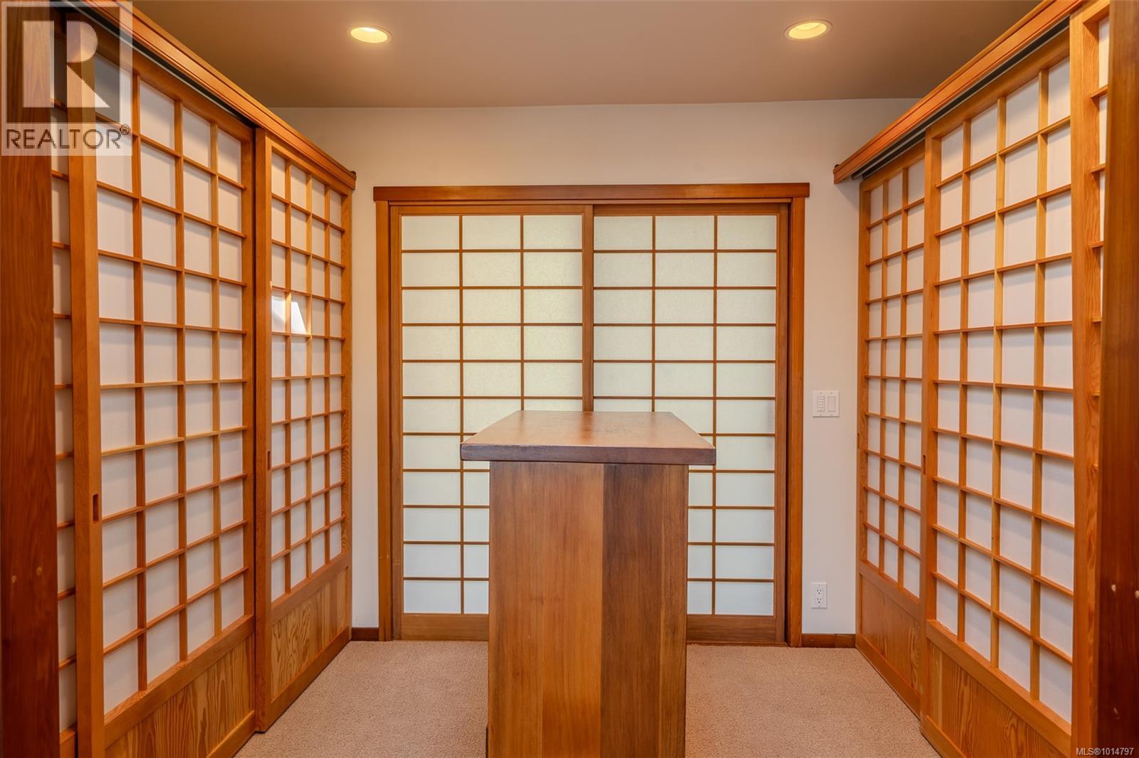 124 Margaret Ave, Salt Spring