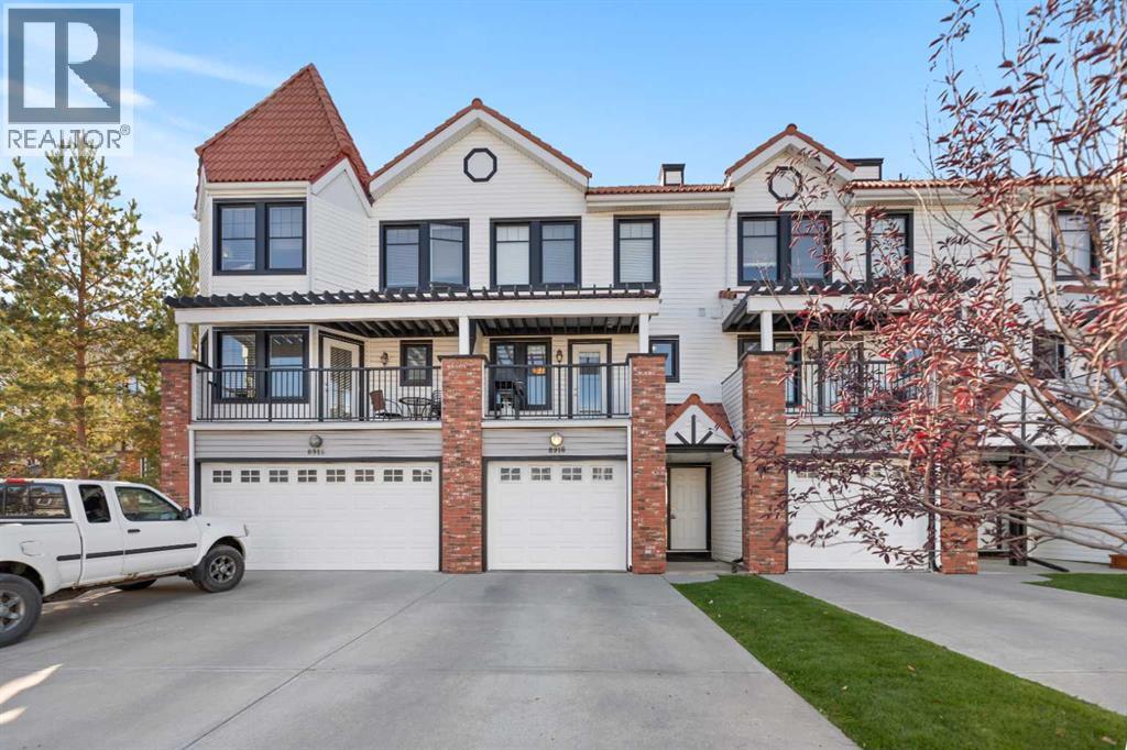 8918 Royal Oak Way NW, Calgary, Alberta