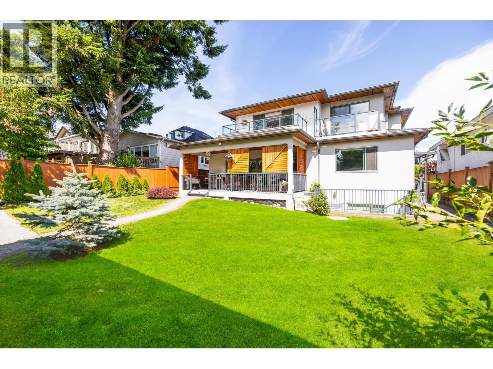 2553 WESTERN AVENUE, North Vancouver