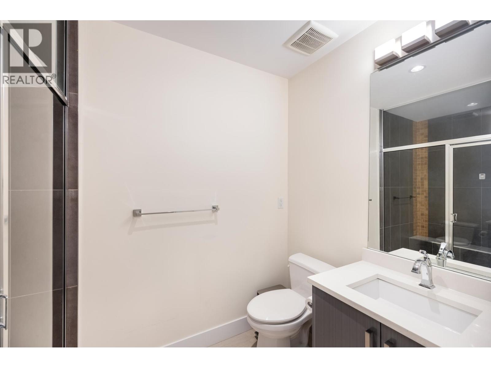 2553 WESTERN AVENUE, North Vancouver