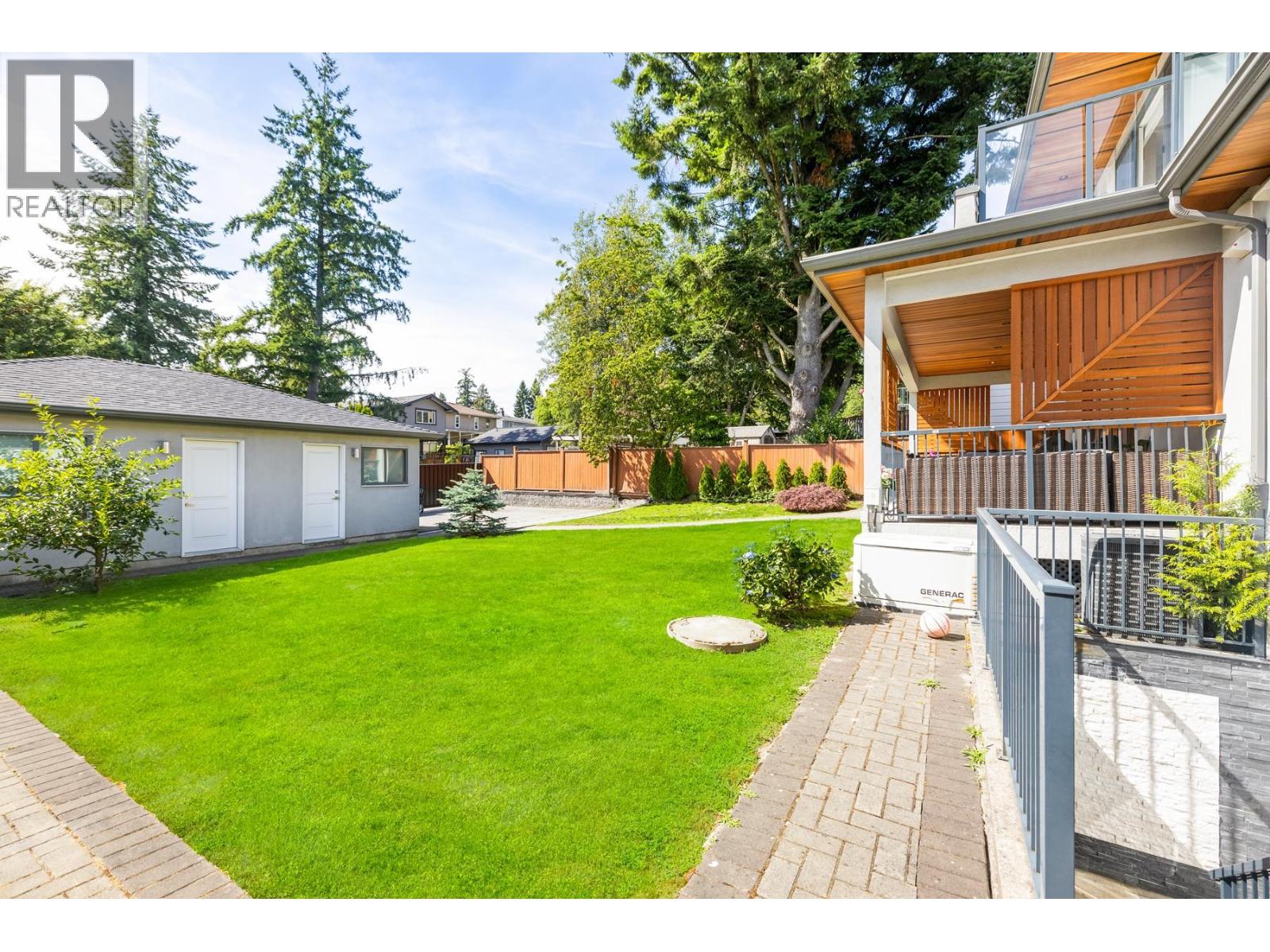 2553 WESTERN AVENUE, North Vancouver