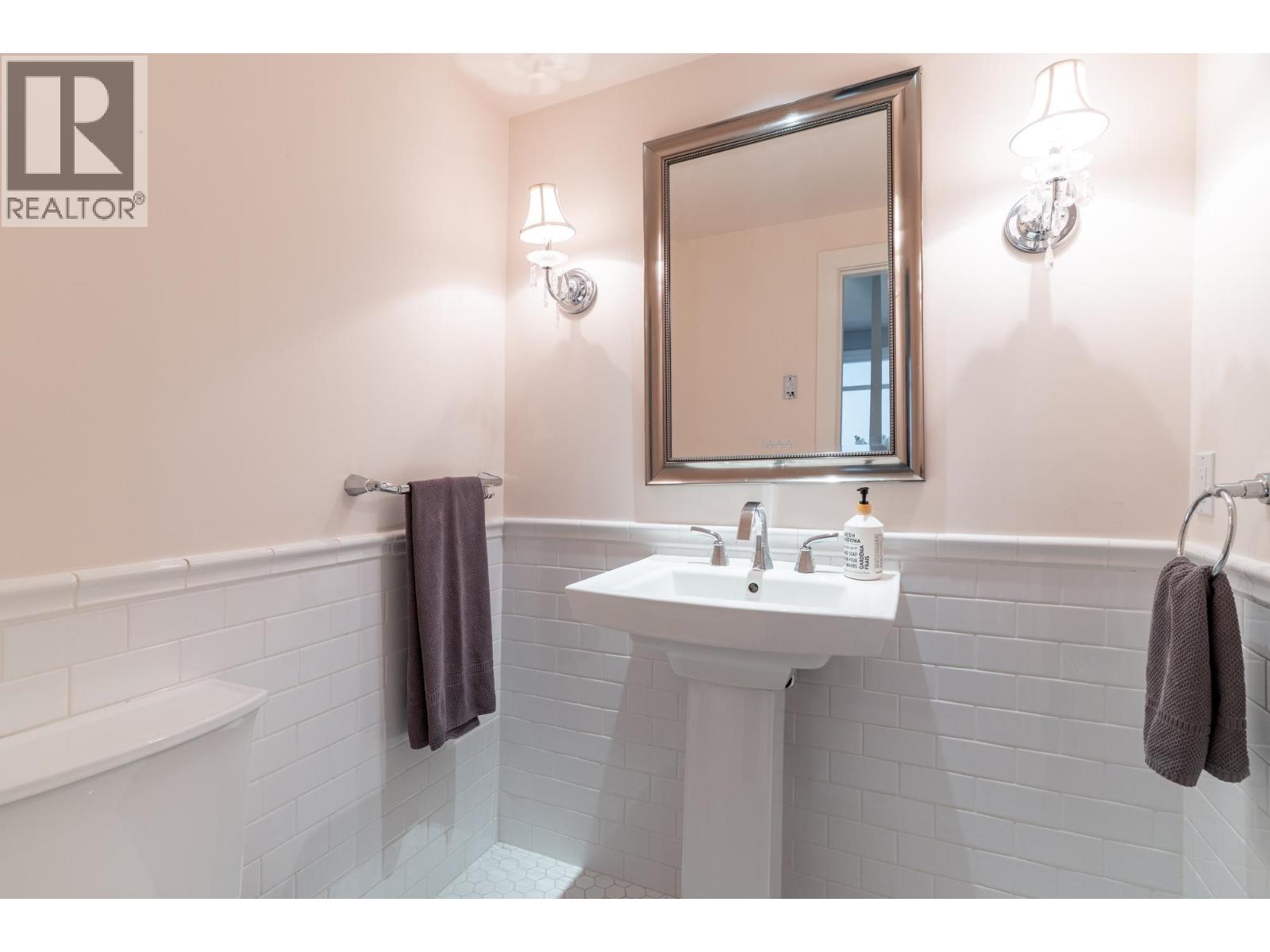 6098 BRODIE Road, Delta