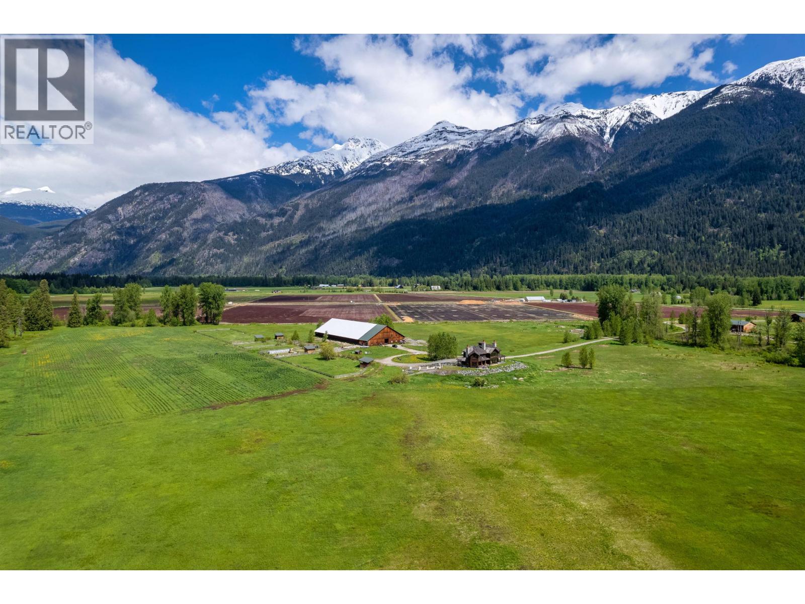 9115 PEMBERTON MEADOWS ROAD, Pemberton