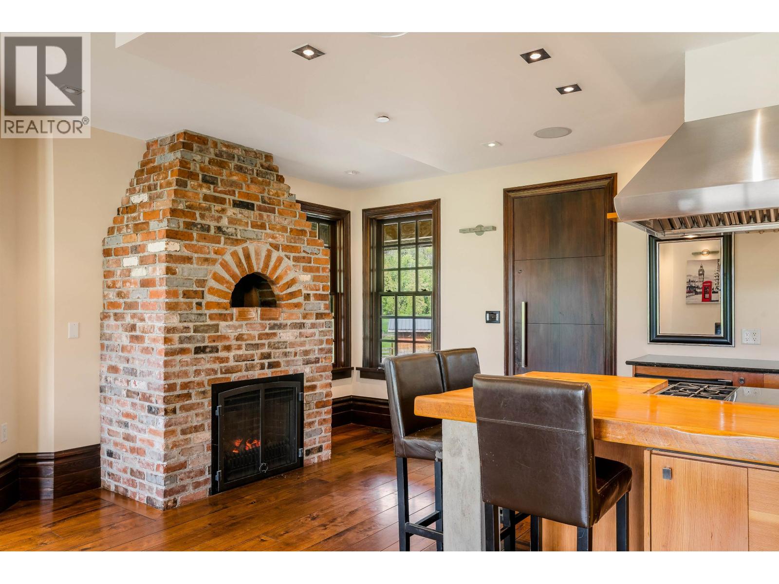 9115 PEMBERTON MEADOWS ROAD, Pemberton