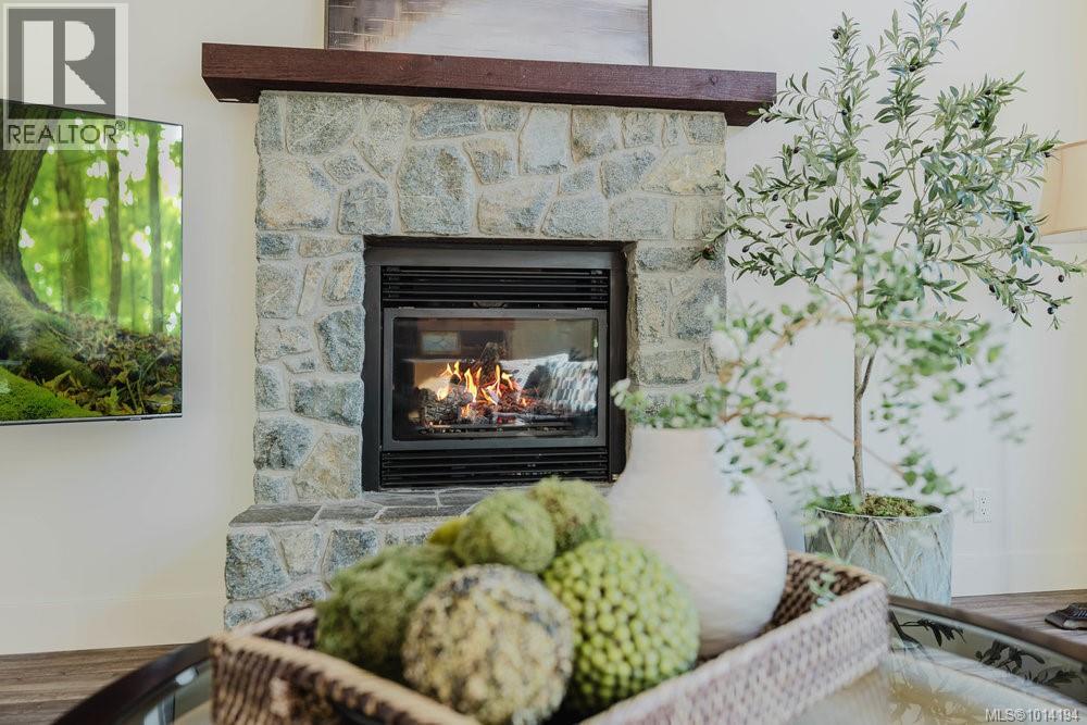  2154 Stone Gate, Langford