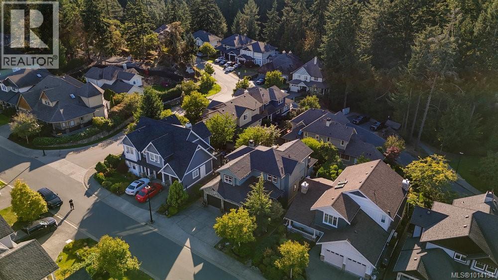  2154 Stone Gate, Langford