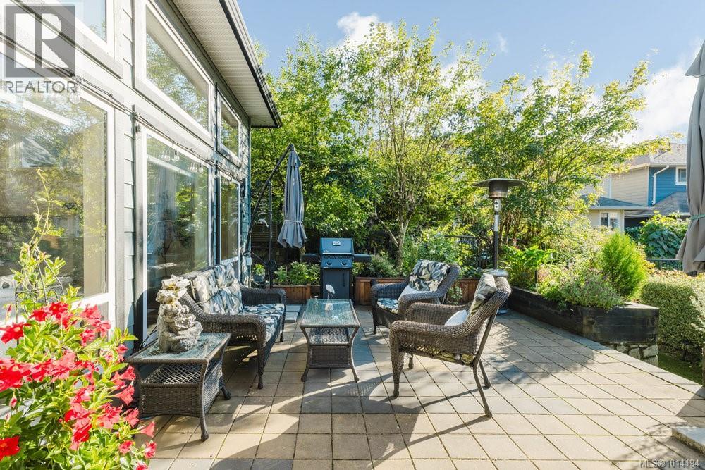  2154 Stone Gate, Langford