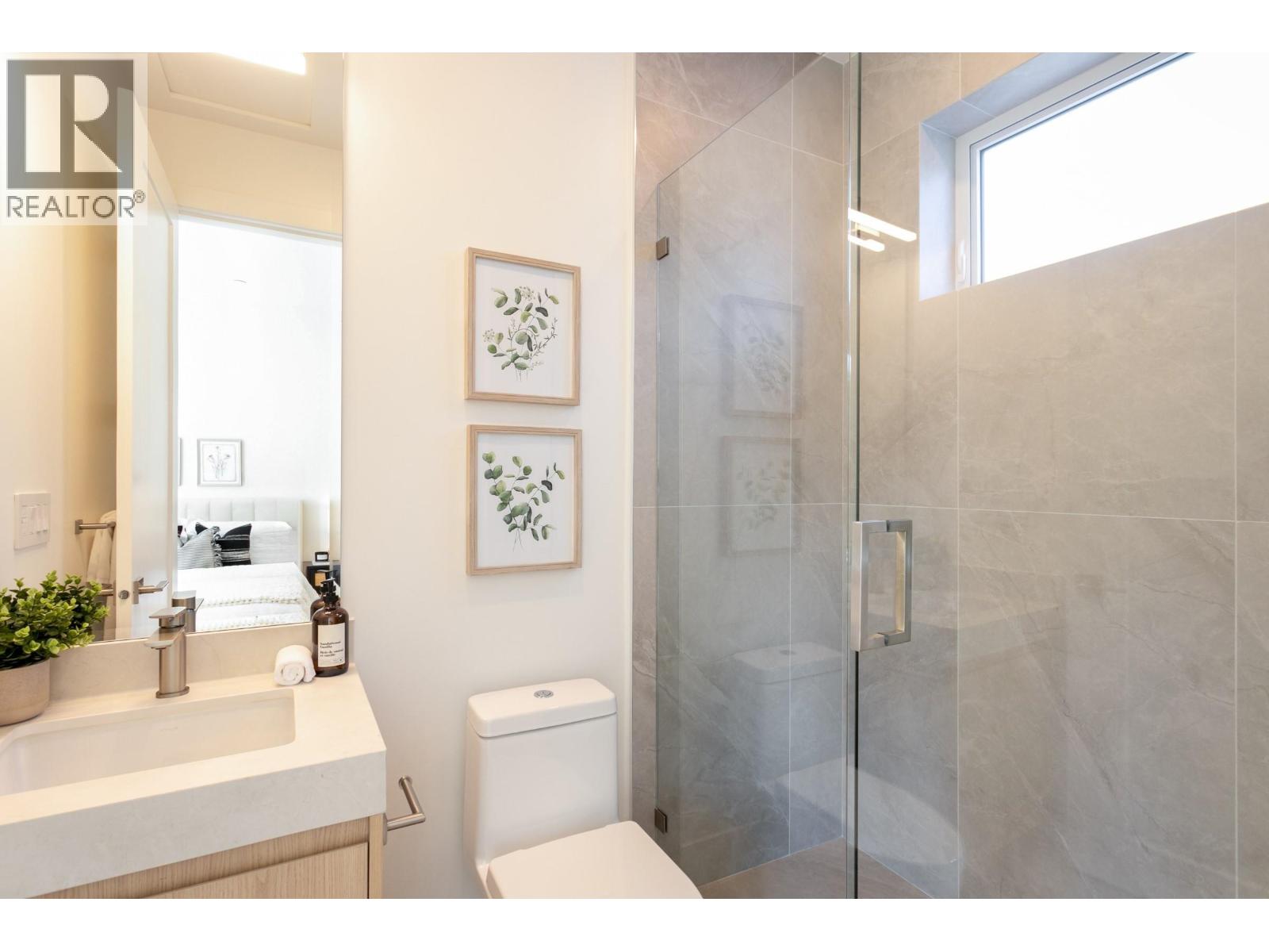 7176 EAST BOULEVARD, Vancouver