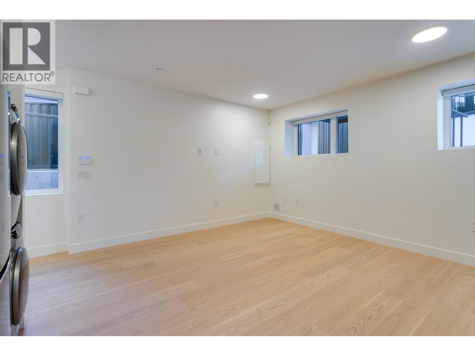 7176 EAST BOULEVARD, Vancouver