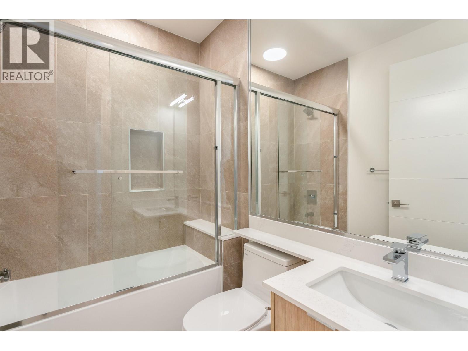 7176 EAST BOULEVARD, Vancouver