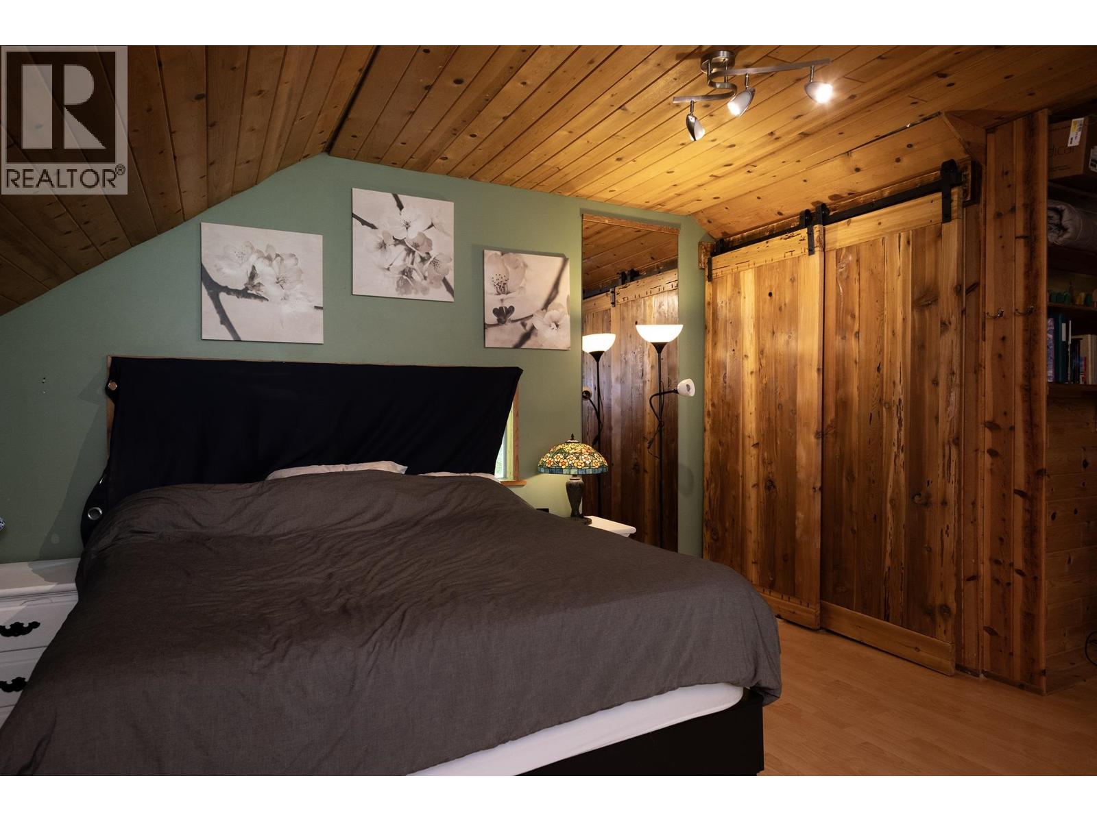 507 PARKER ROAD, Gibsons