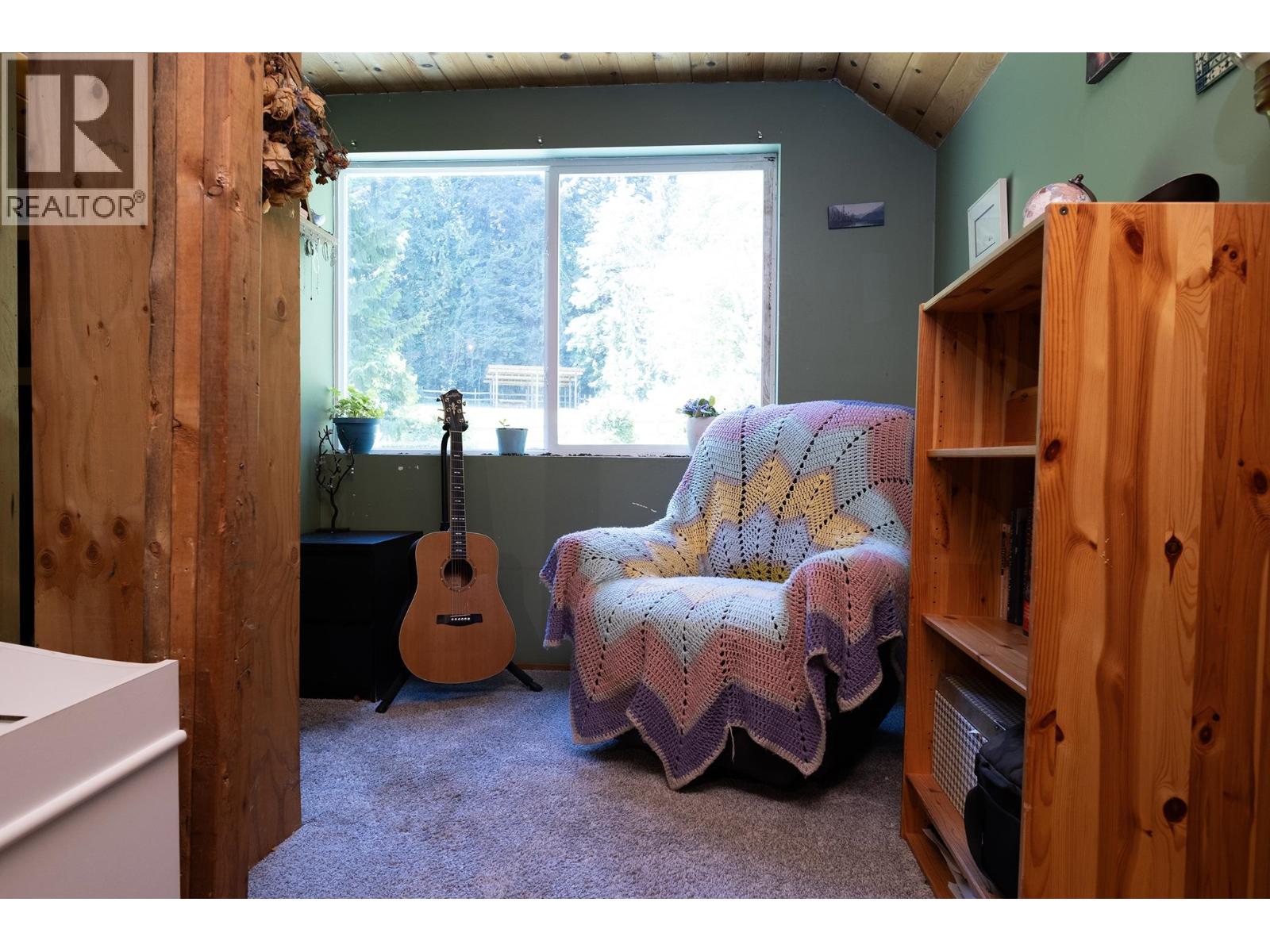 507 PARKER ROAD, Gibsons
