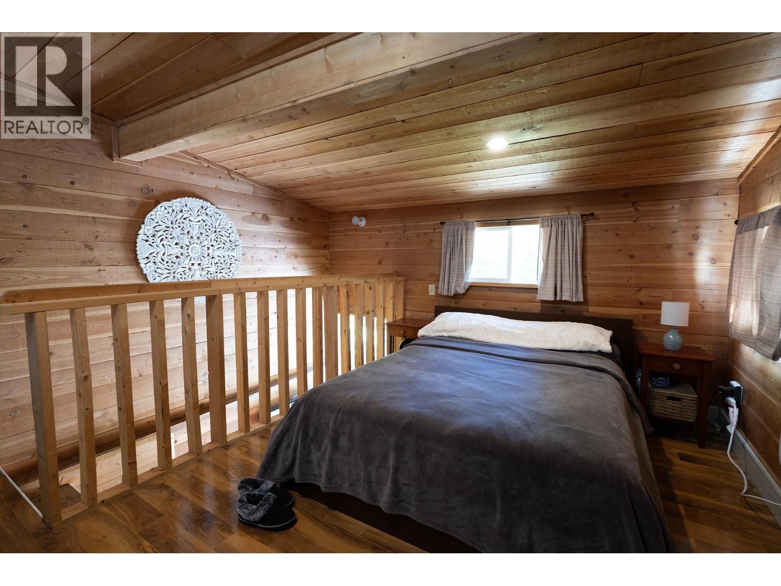 507 PARKER ROAD, Gibsons