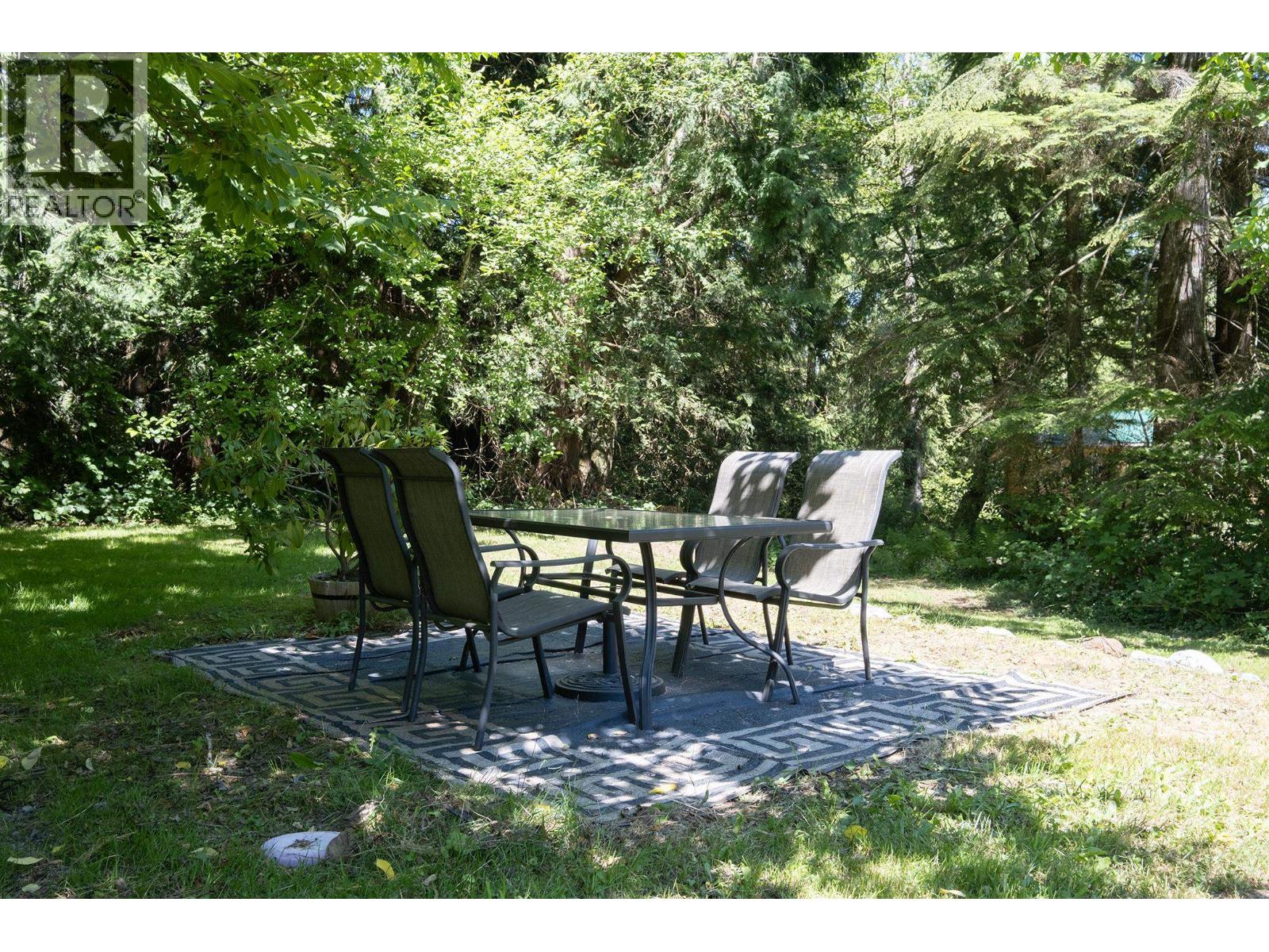 507 PARKER ROAD, Gibsons