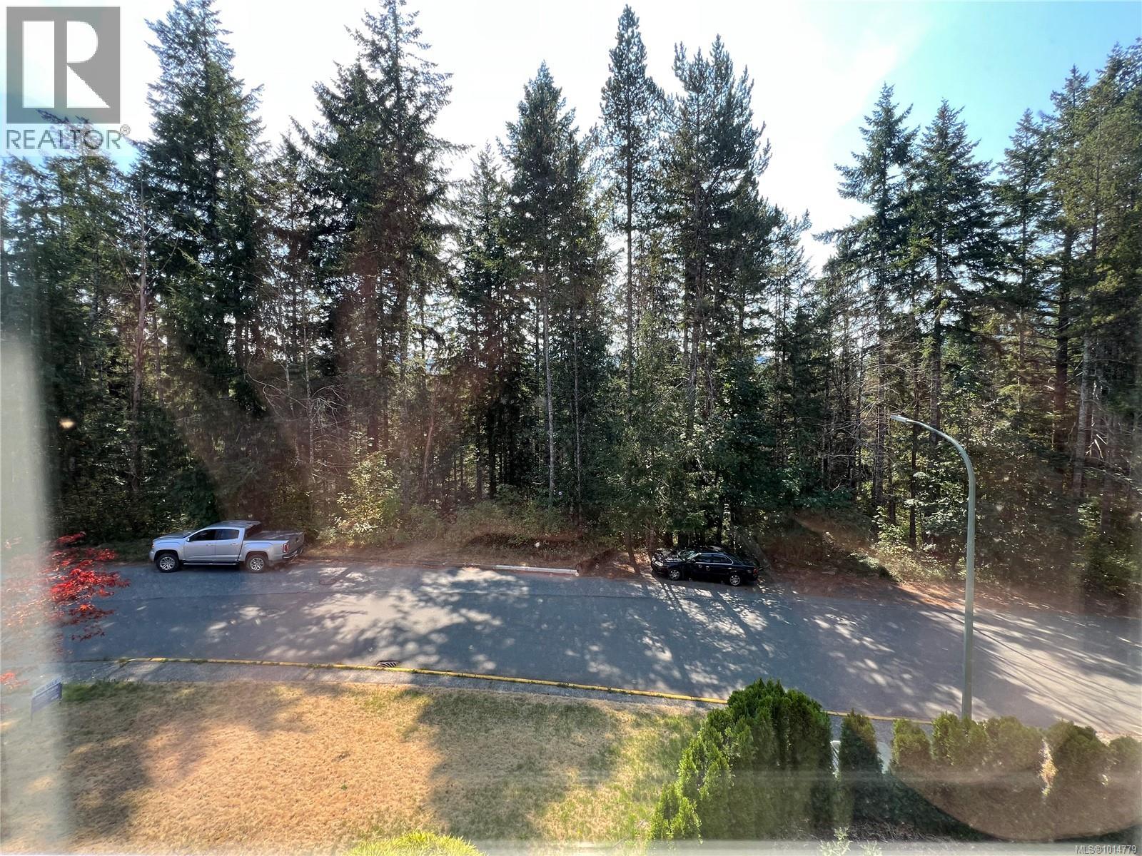 356 Nootka Dr, Gold River