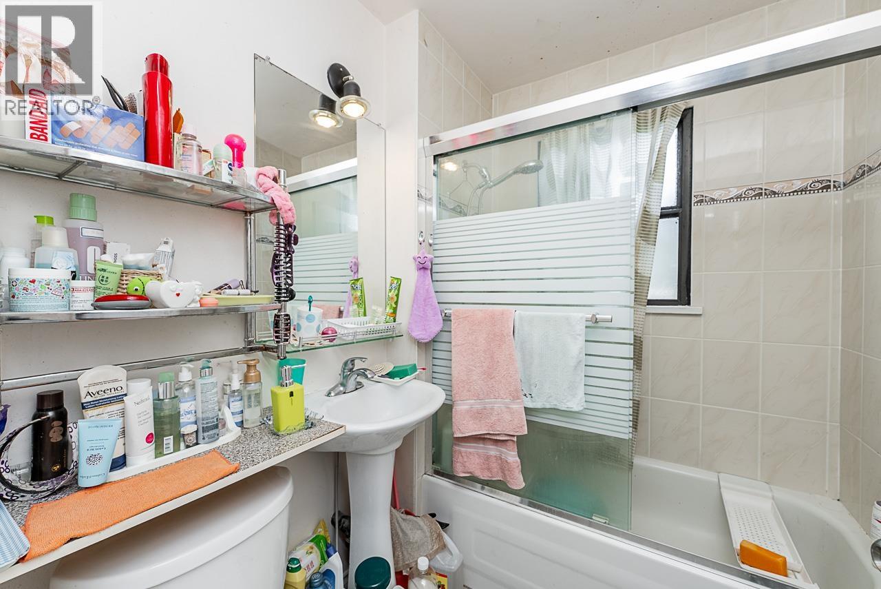 942 NANAIMO STREET, Vancouver