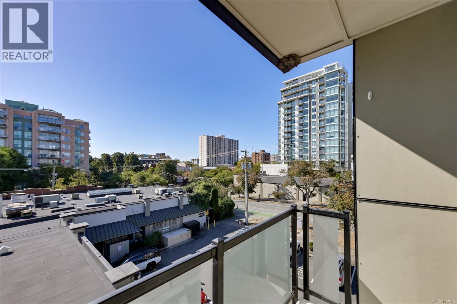 404 1007 Johnson Street, Victoria