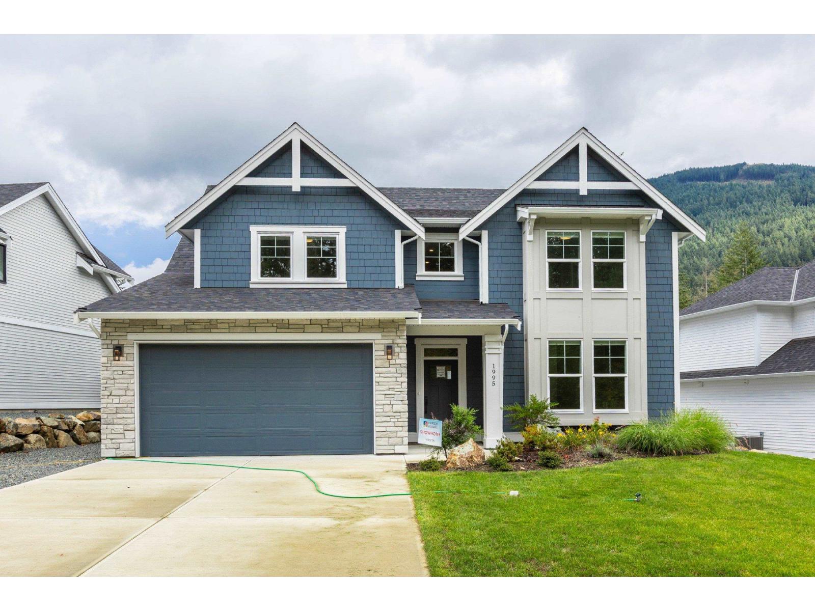 1995 WOODSIDE BOULEVARD, Mt Woodside, Agassiz