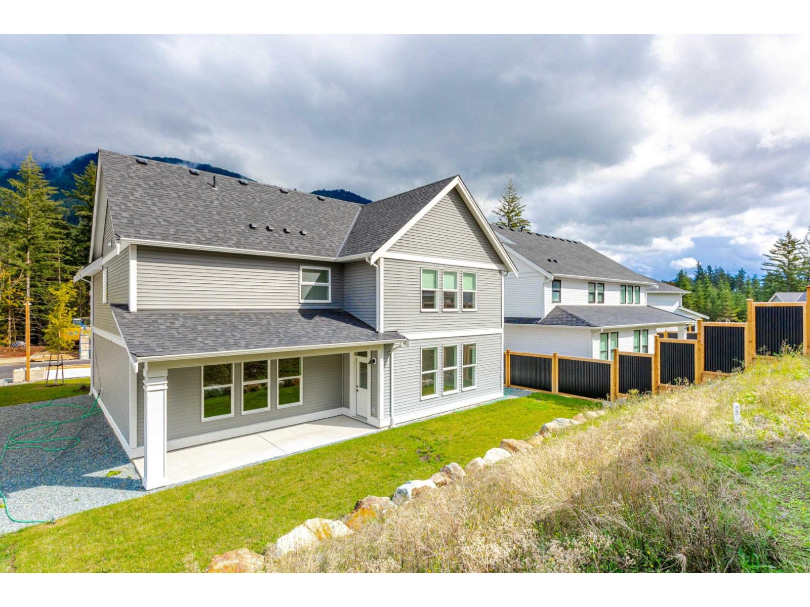 1970 SPARROW HAWK PLACE, Mt Woodside, Agassiz