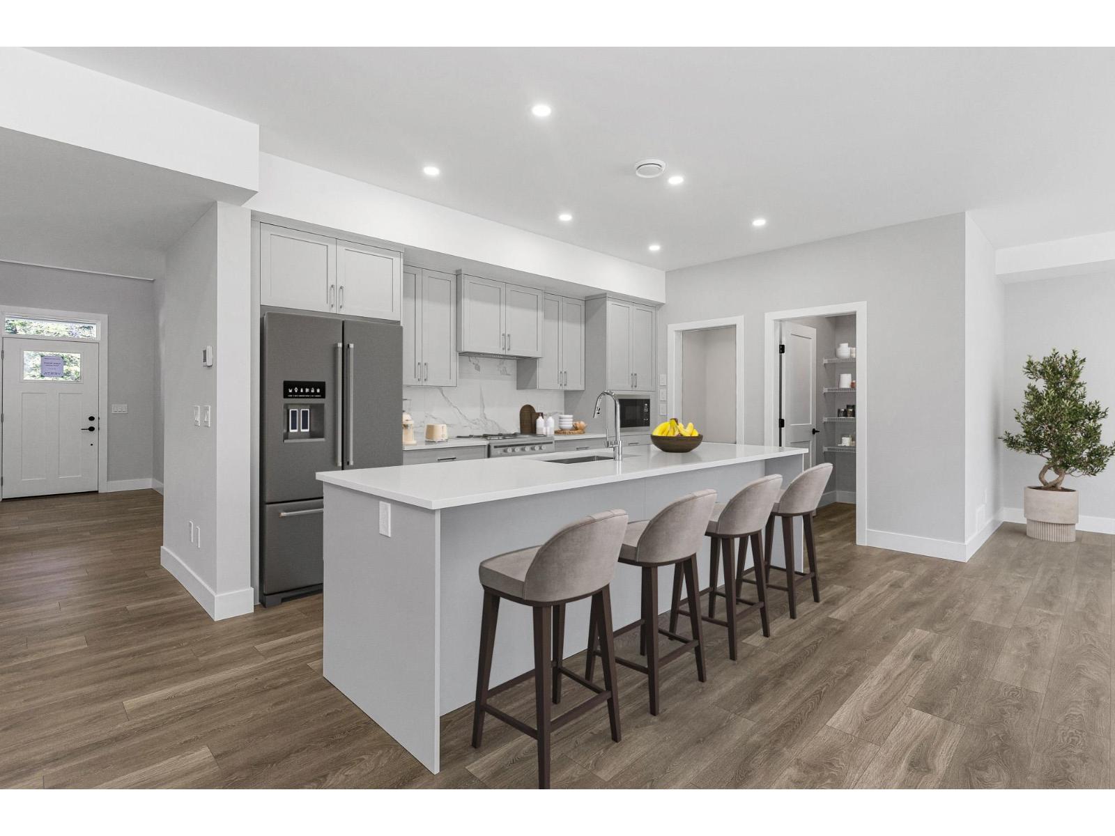 1970 SPARROW HAWK PLACE, Mt Woodside, Agassiz