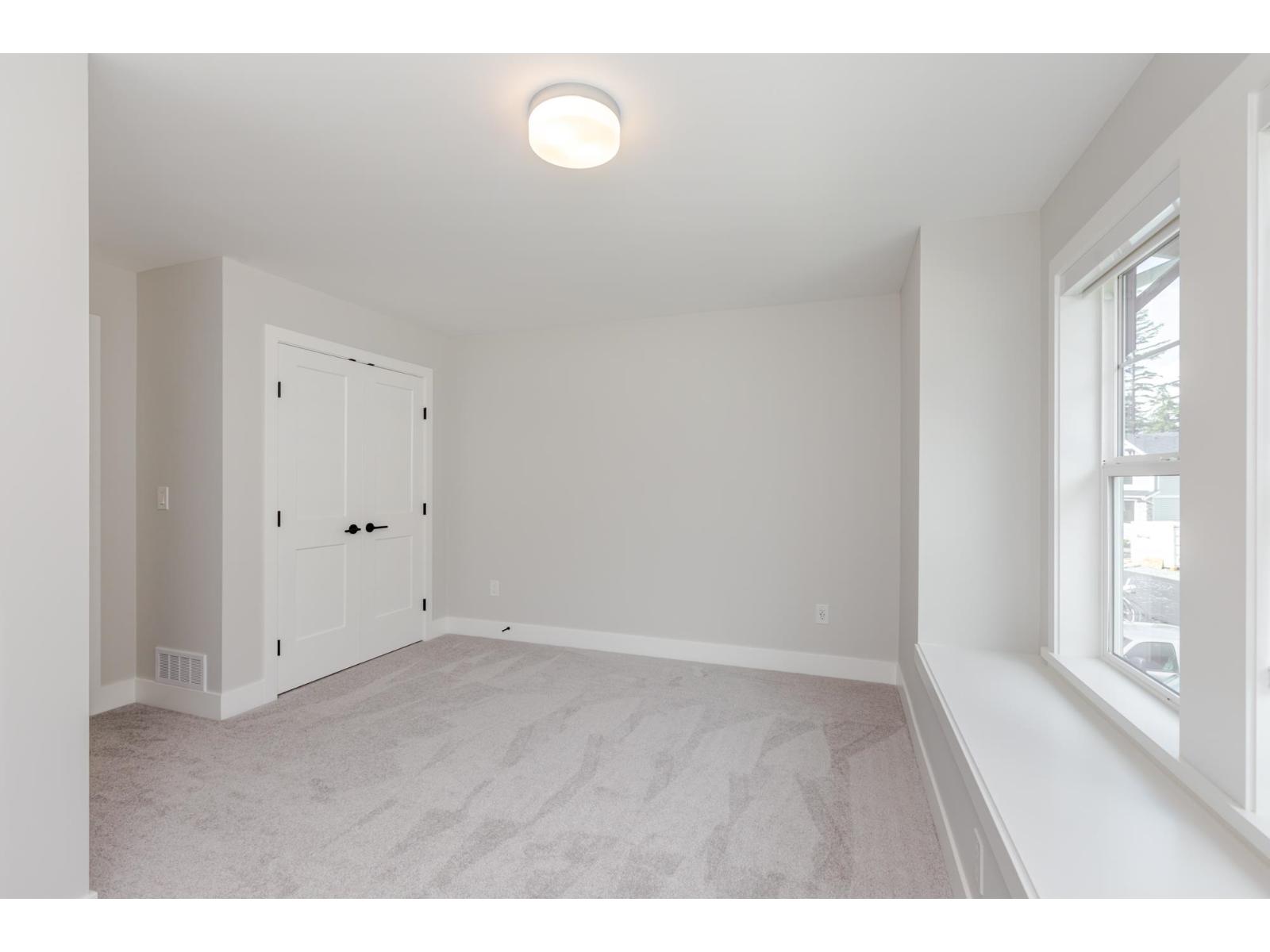 1970 SPARROW HAWK PLACE, Mt Woodside, Agassiz