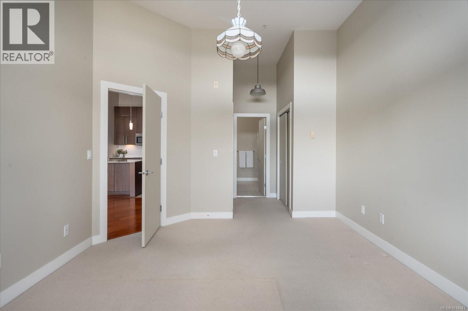 402 1325 Cape Cod Dr, Parksville