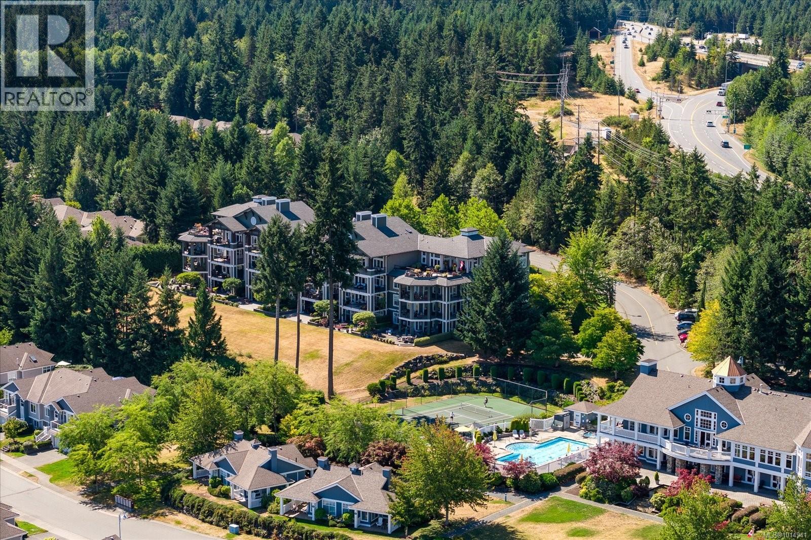 402 1325 Cape Cod Dr, Parksville