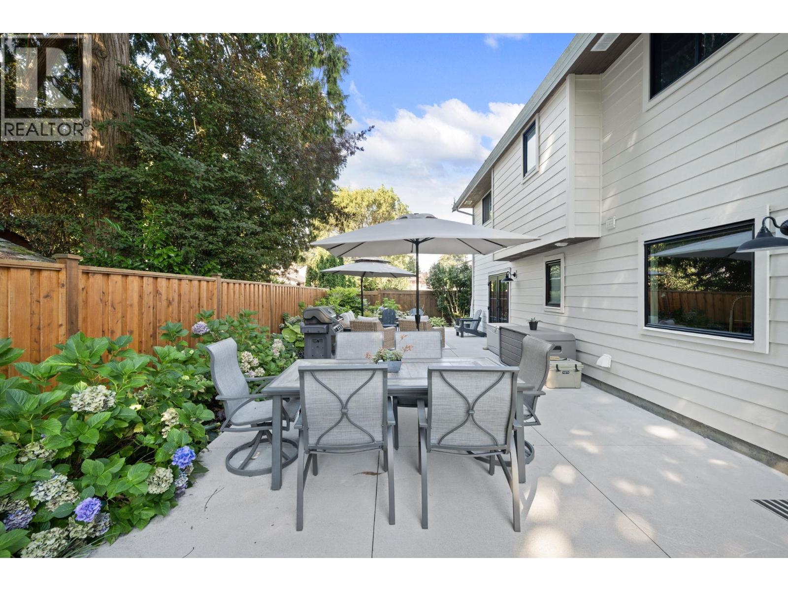 5340 CAMARO DRIVE, Tsawwassen
