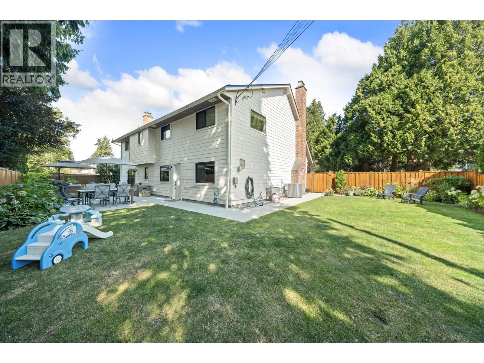 5340 CAMARO DRIVE, Tsawwassen