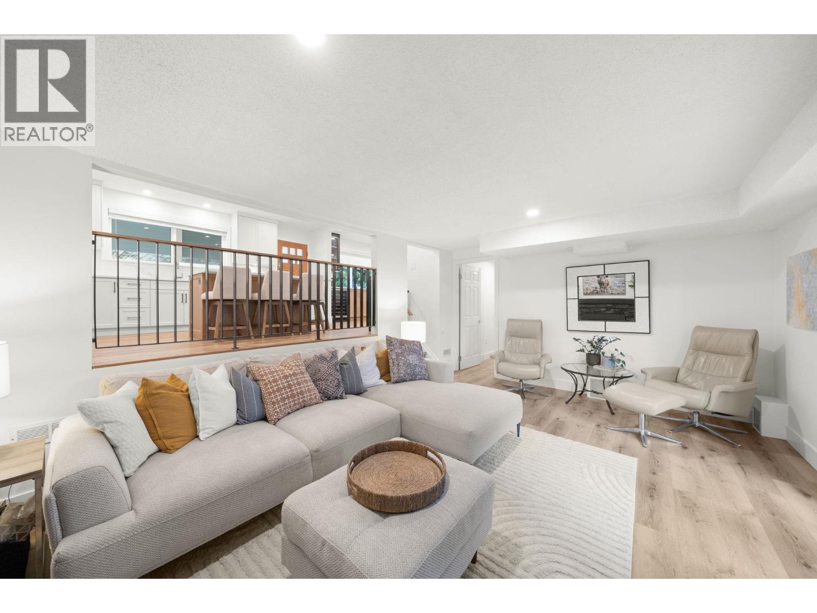5340 CAMARO DRIVE, Tsawwassen