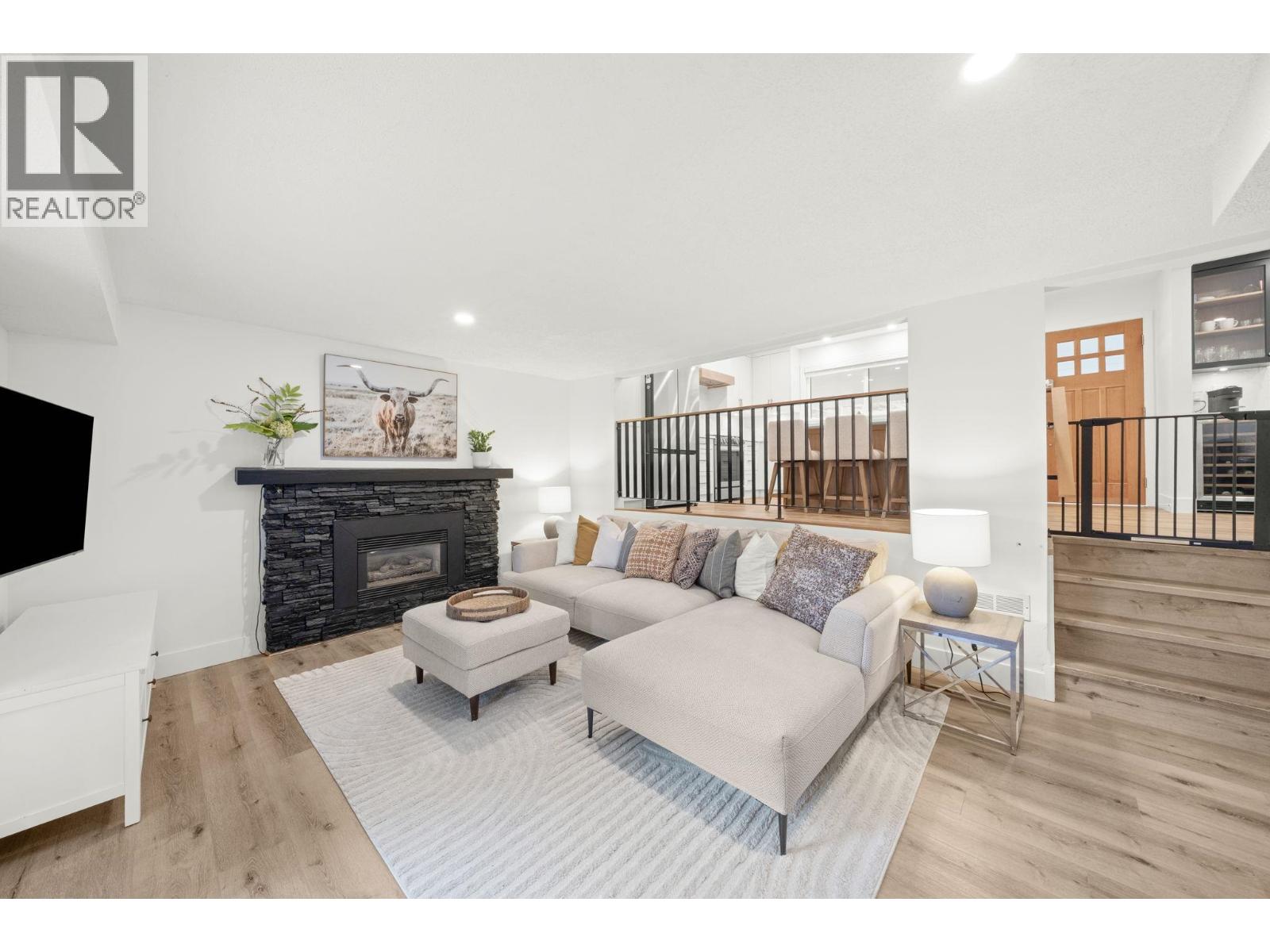 5340 CAMARO DRIVE, Tsawwassen