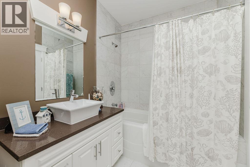 764 GERUSSI LANE, Gibsons