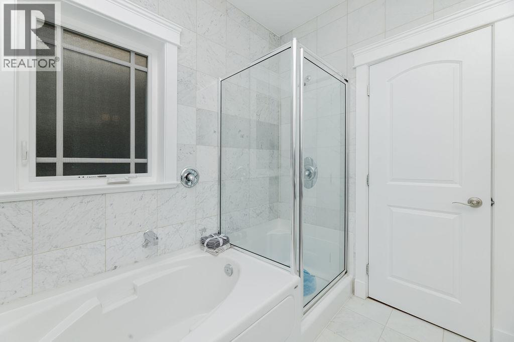 764 GERUSSI LANE, Gibsons