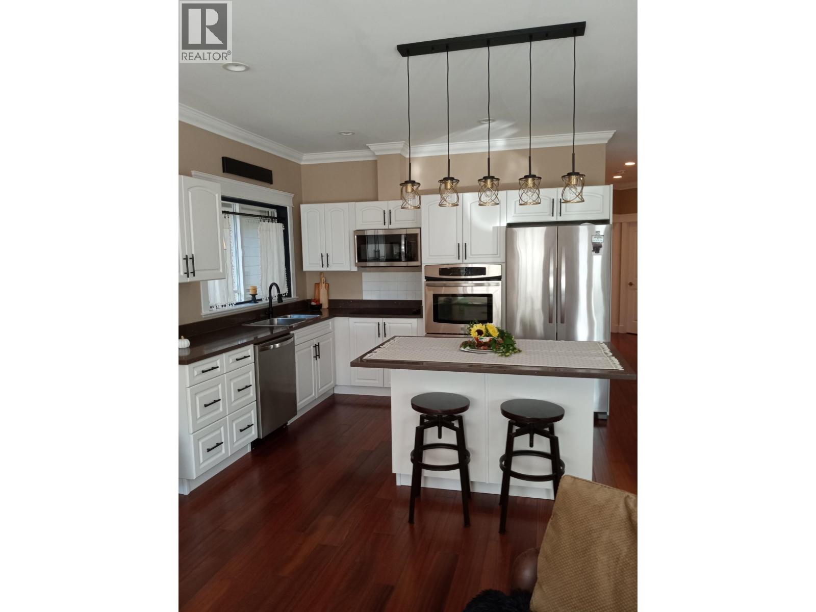 764 GERUSSI LANE, Gibsons