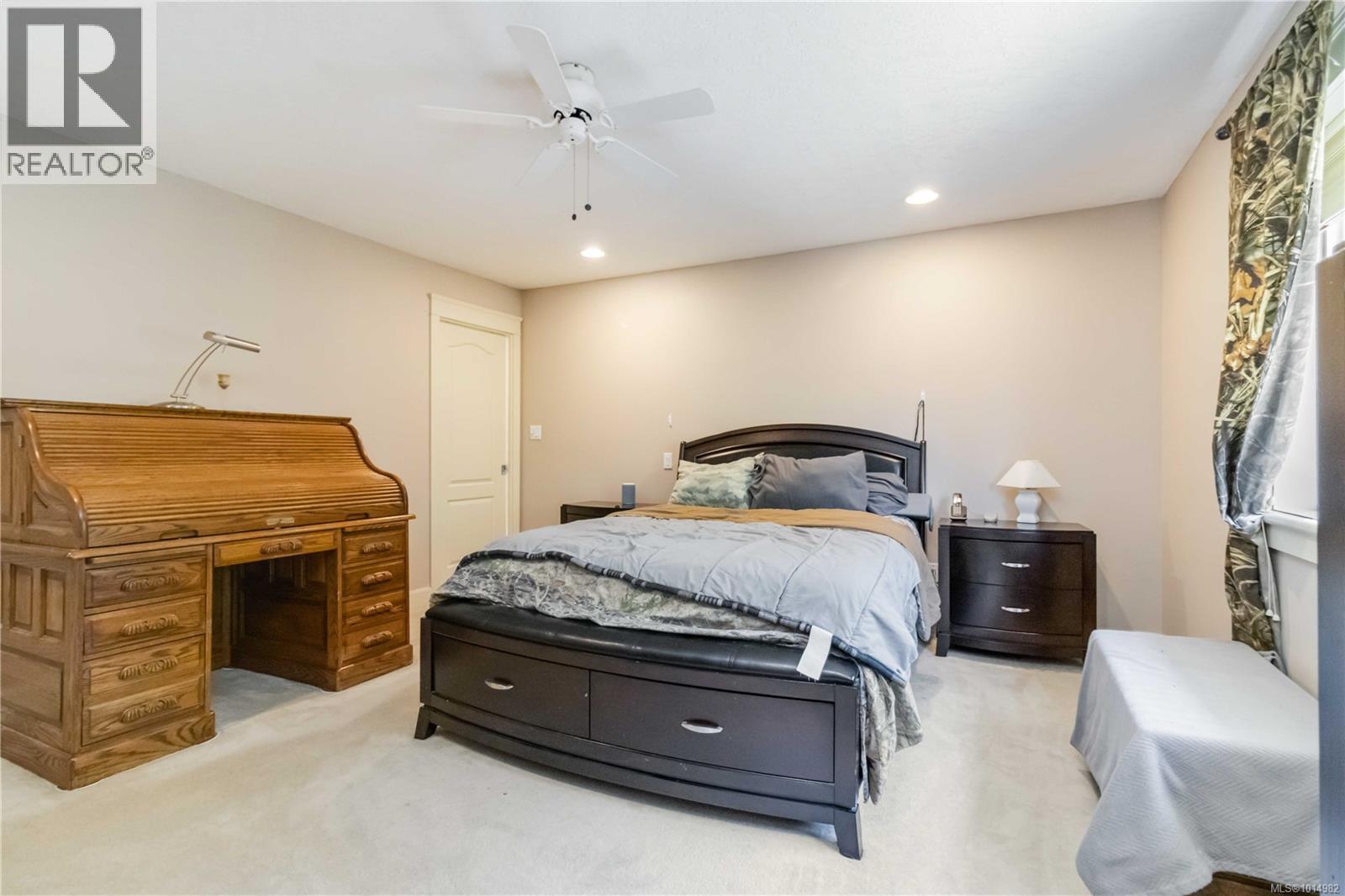  6260 Elaine Way, Central Saanich
