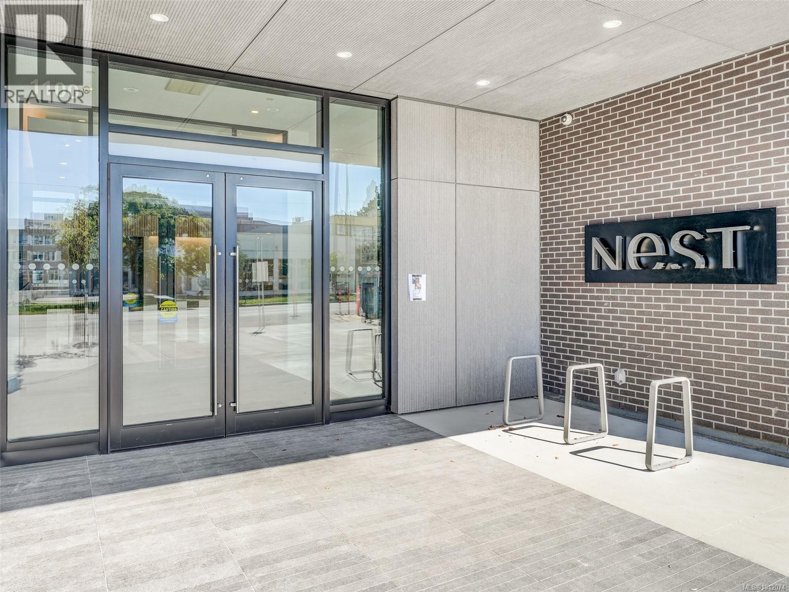 908 1100 Yates Street, Victoria